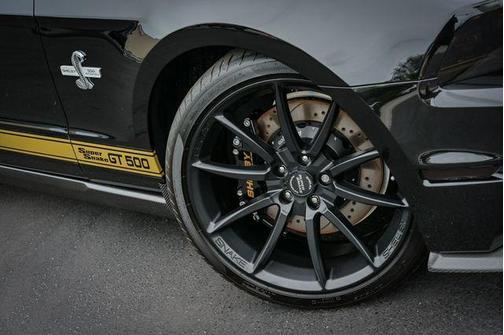 2012 Ford Shelby GT500 Base