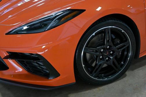Sebring Orange Tintcoat 2021 Chevrolet Corvette Stingray w/2LT