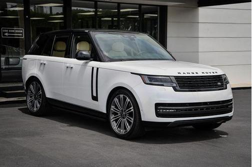 2025 Land Rover Range Rover P400 SE