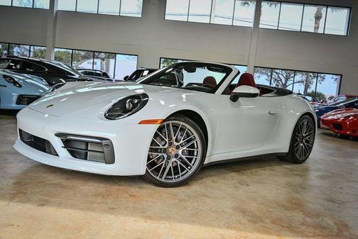 2023 Porsche 911 Carrera