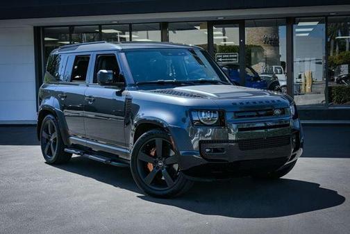 2024 Land Rover Defender P400 X-Dynamic SE