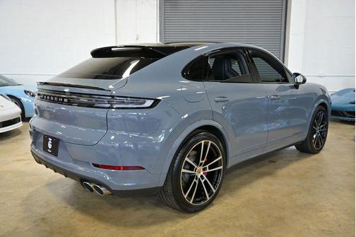 Arctic Grey 2025 Porsche Cayenne S Coupe AWD