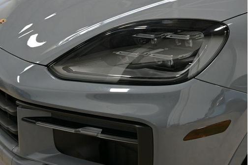 Arctic Grey 2025 Porsche Cayenne S Coupe AWD