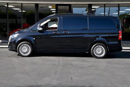 2023 Mercedes-Benz Metris Base