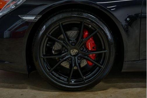 2017 Porsche 911 Carrera