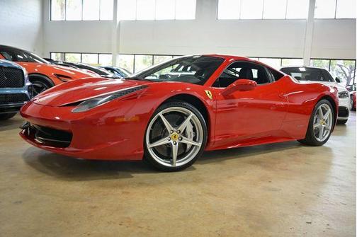 Rosso Corsa 2012 Ferrari 458 Italia Base