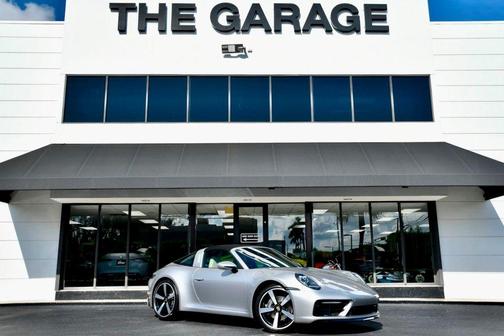 2022 Porsche 911 Targa 4