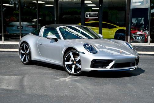 2022 Porsche 911 Targa 4
