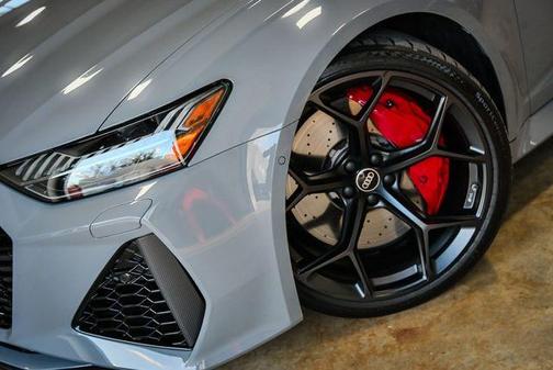 2024 Audi RS 6 Avant 4.0T quattro performance