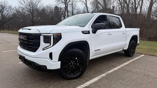 2023 GMC Sierra 1500 Elevation