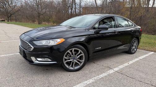 2017 Ford Fusion Hybrid SE