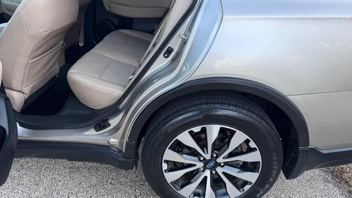 2015 Subaru Outback 3.6R Limited