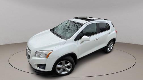 Summit White 2016 Chevrolet Trax LTZ
