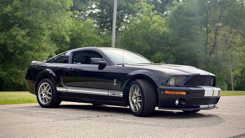 Ebony Clearcoat 2008 Ford Shelby GT500 Base