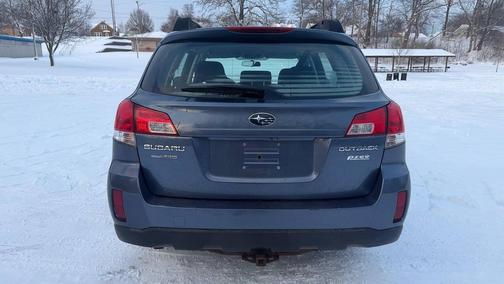 2014 Subaru Outback 2.5i