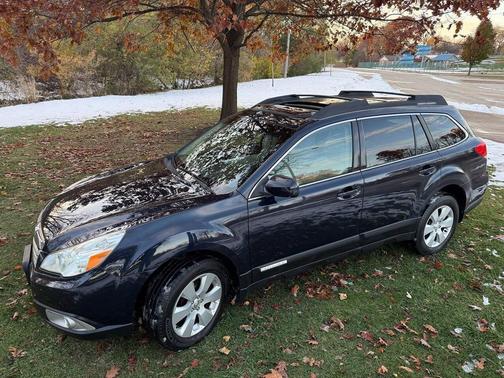 2012 Subaru Outback 2.5i Premium