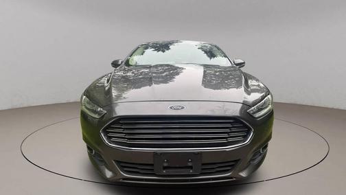 Magnetic 2016 Ford Fusion SE