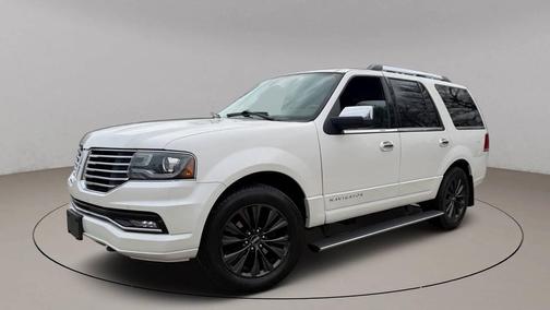 2015 Lincoln Navigator Base