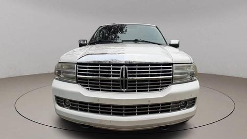 2012 Lincoln Navigator Base