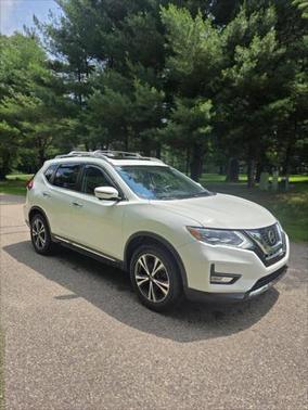 2017 Nissan Rogue SL