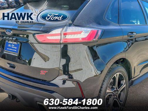 2021 Ford Edge ST
