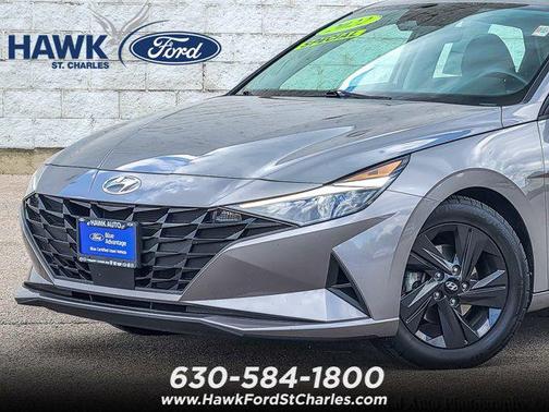 Fluid Metal 2022 Hyundai ELANTRA SEL