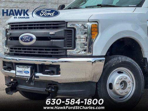 Oxford White 2017 Ford F-350 XL