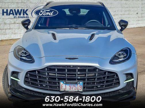 2025 Aston Martin DBX 707