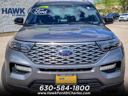 Carbonized Gray Metallic 2021 Ford Explorer Platinum