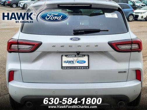 2026 Ford Escape ST-Line Elite