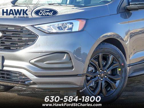 Carbonized Gray Metallic 2024 Ford Edge SE