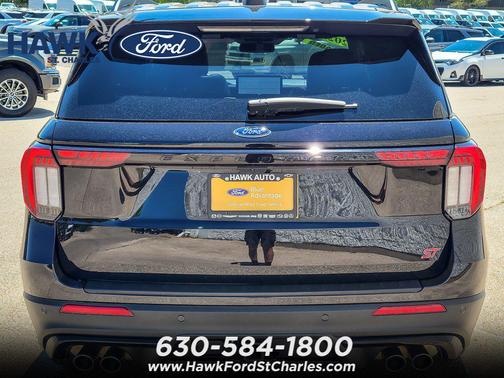 Black Metallic 2025 Ford Explorer ST