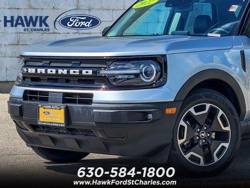 Iconic Silver Metallic 2022 Ford Bronco Sport Outer Banks