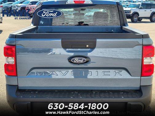 Azure Gray Metallic Tri-Coat 2026 Ford Maverick XLT