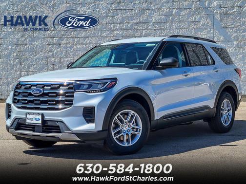 Space White Metallic 2026 Ford Explorer Active