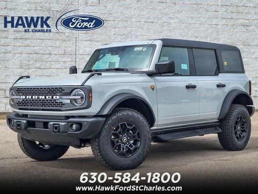 Avalanche Gray 2026 Ford Bronco Badlands