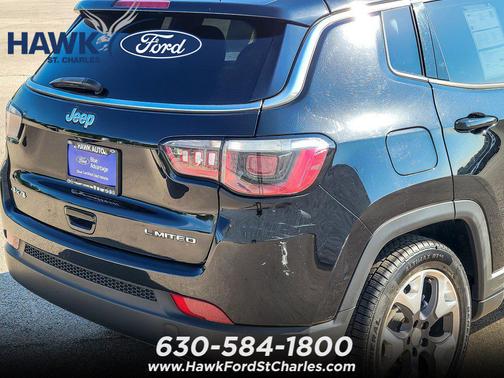 Diamond Black Crystal Pearlcoat 2019 Jeep Compass Limited