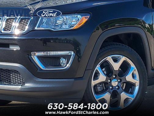 Diamond Black Crystal Pearlcoat 2019 Jeep Compass Limited