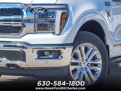 Star White Metallic Tri-Coat 2026 Ford F-150 Lariat