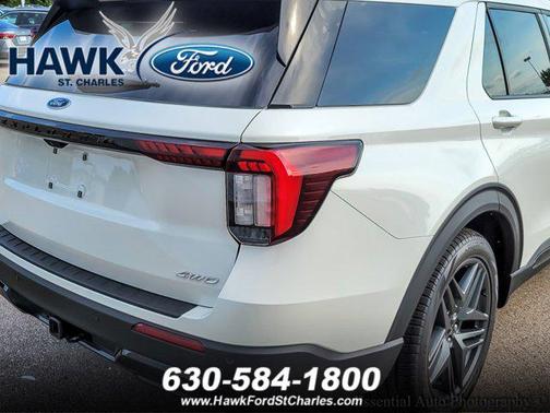 2025 Ford Explorer ST-Line