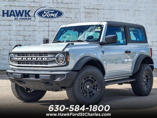 Avalanche Gray 2026 Ford Bronco Base