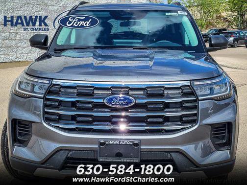 Carbonized Gray Metallic 2026 Ford Explorer Active