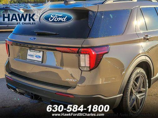 2026 Ford Explorer ST-Line