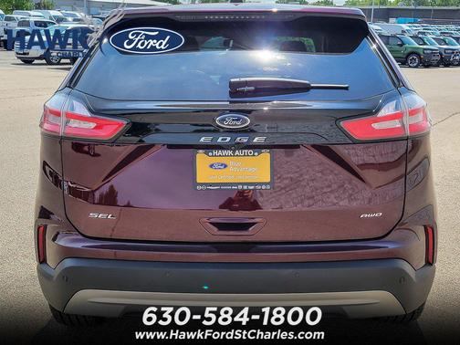 Burgundy 2023 Ford Edge SEL
