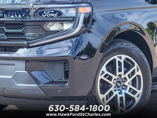 Agate Black Metallic 2026 Ford Expedition Active