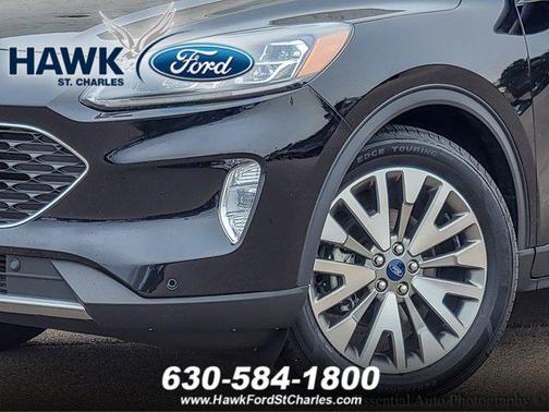 2022 Ford Escape Titanium