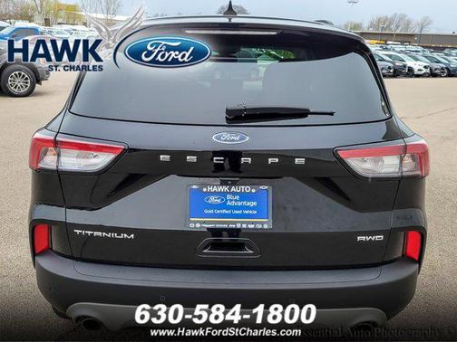 2022 Ford Escape Titanium