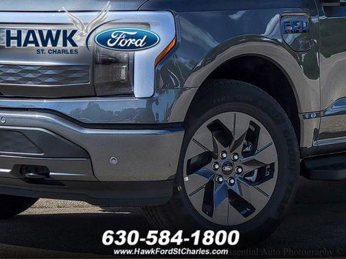 2025 Ford F-150 Lightning LARIAT