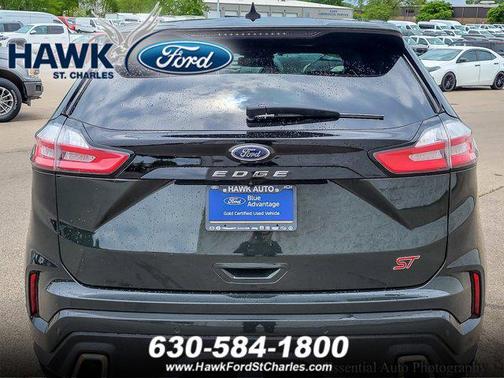 2022 Ford Edge ST