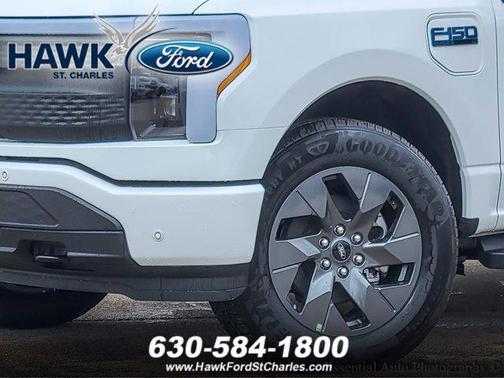2025 Ford F-150 Lightning Flash